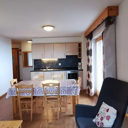 Spacious In Apartman