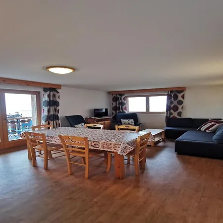 Apartman Spacious In